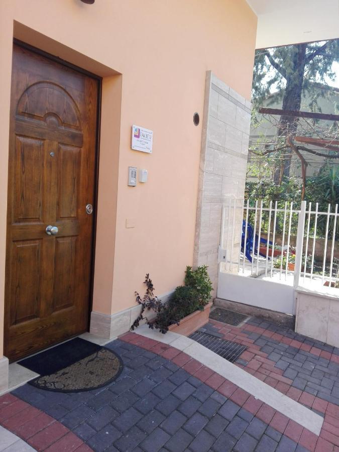 L'Angoletto تْشامبينو المظهر الخارجي الصورة